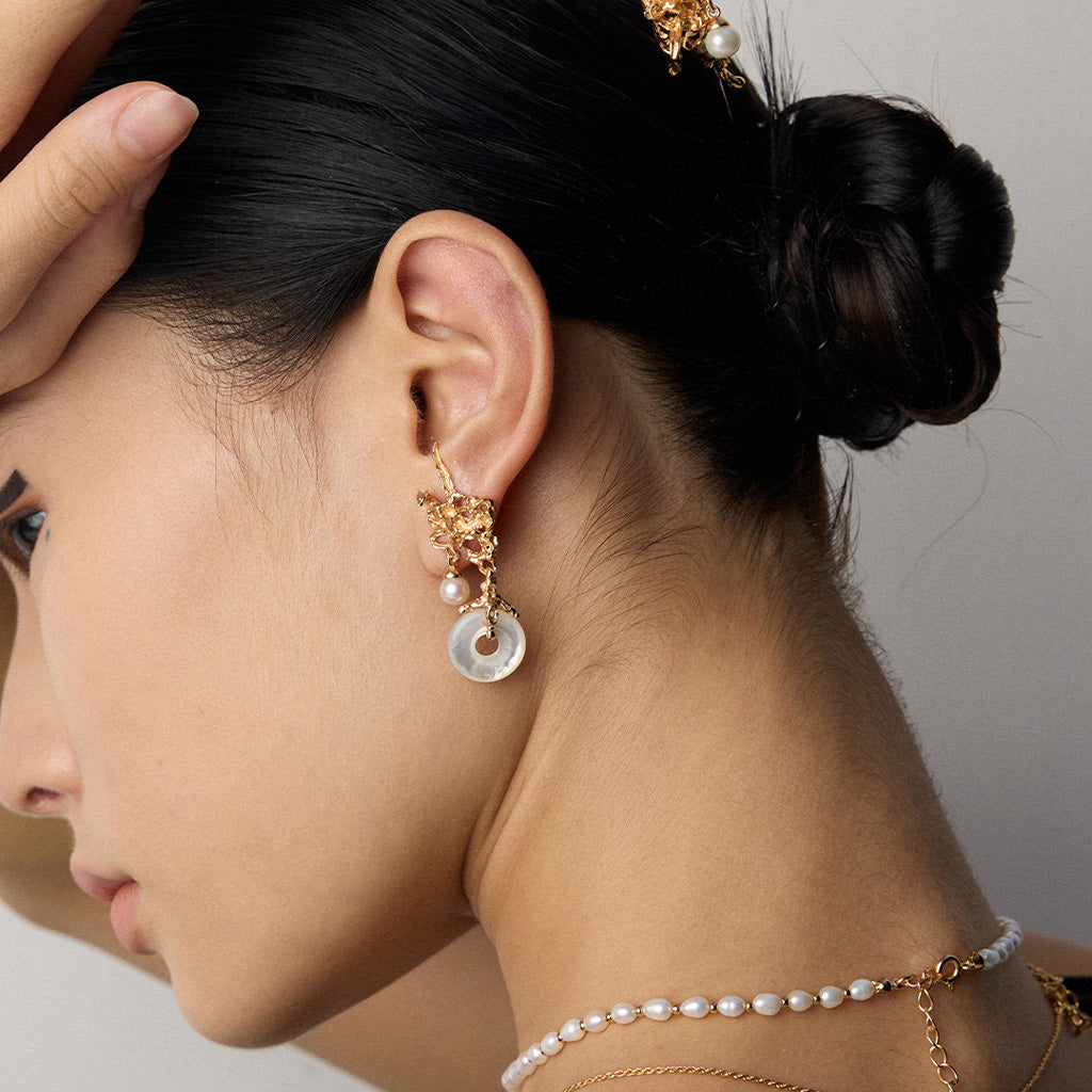 S925 Silver Vintage-Inspired Natural Pearl Mother-of-Pearl Earrings