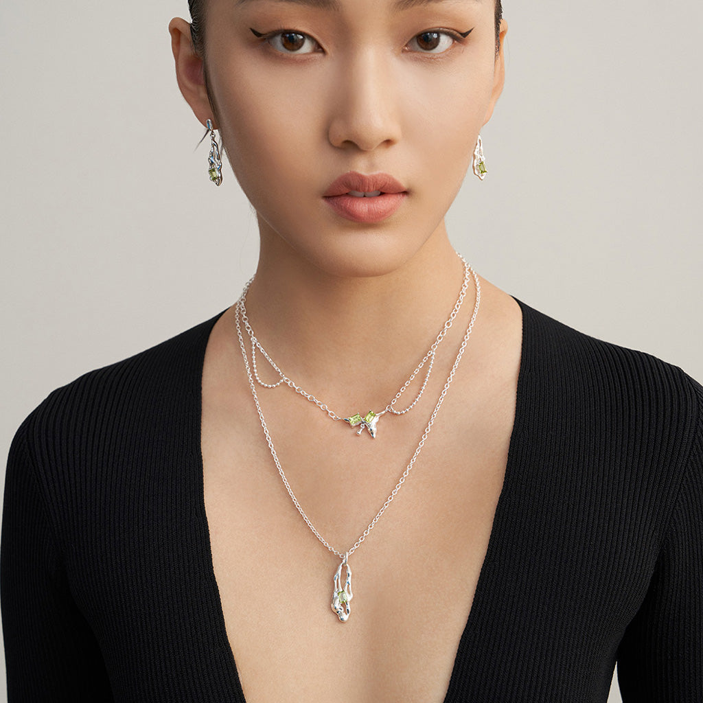 Molten Peridot Pendant Necklace in Sterling Silver