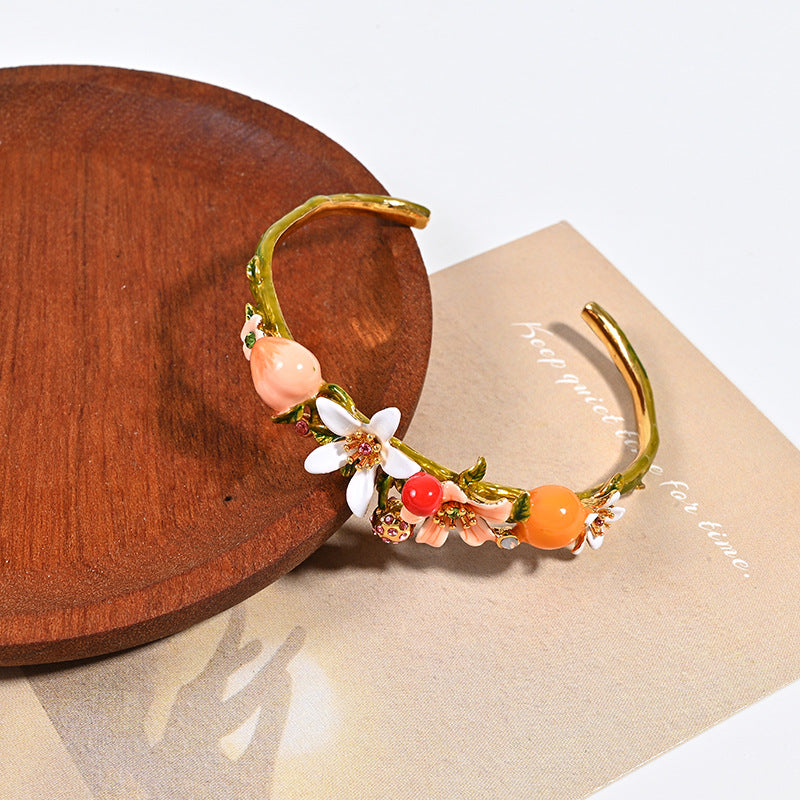Floral Enamel Open Bracelet – Retro Chic Design with Vibrant Blossom Accents