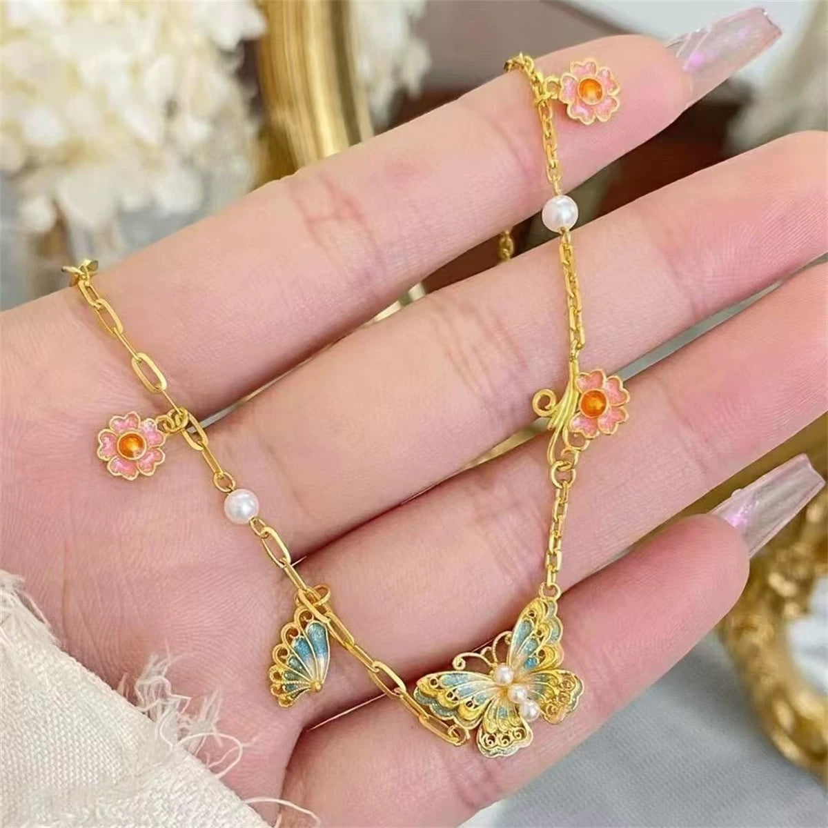 Vintage Personalized Enamel Butterfly & Sand Gold Bracelet – Elegant and Timeless