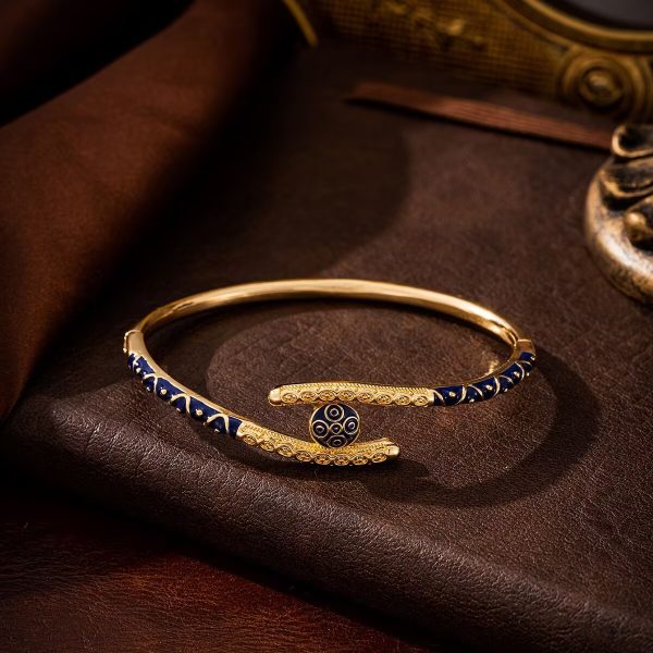 Royal Classical Heritage Blessing Bracelet