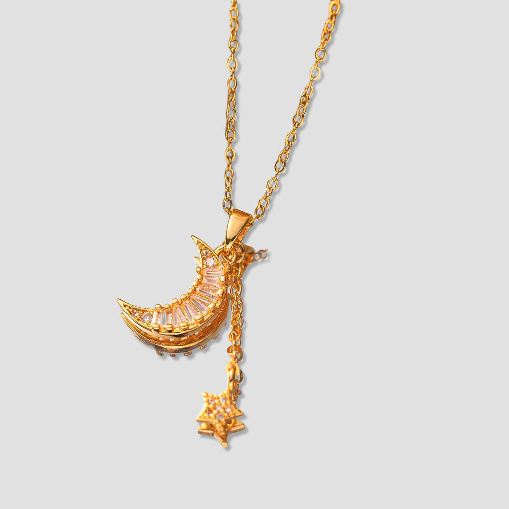 Moonlight Star Necklace – A Symbol of Lunar Magic and Celestial Guidance