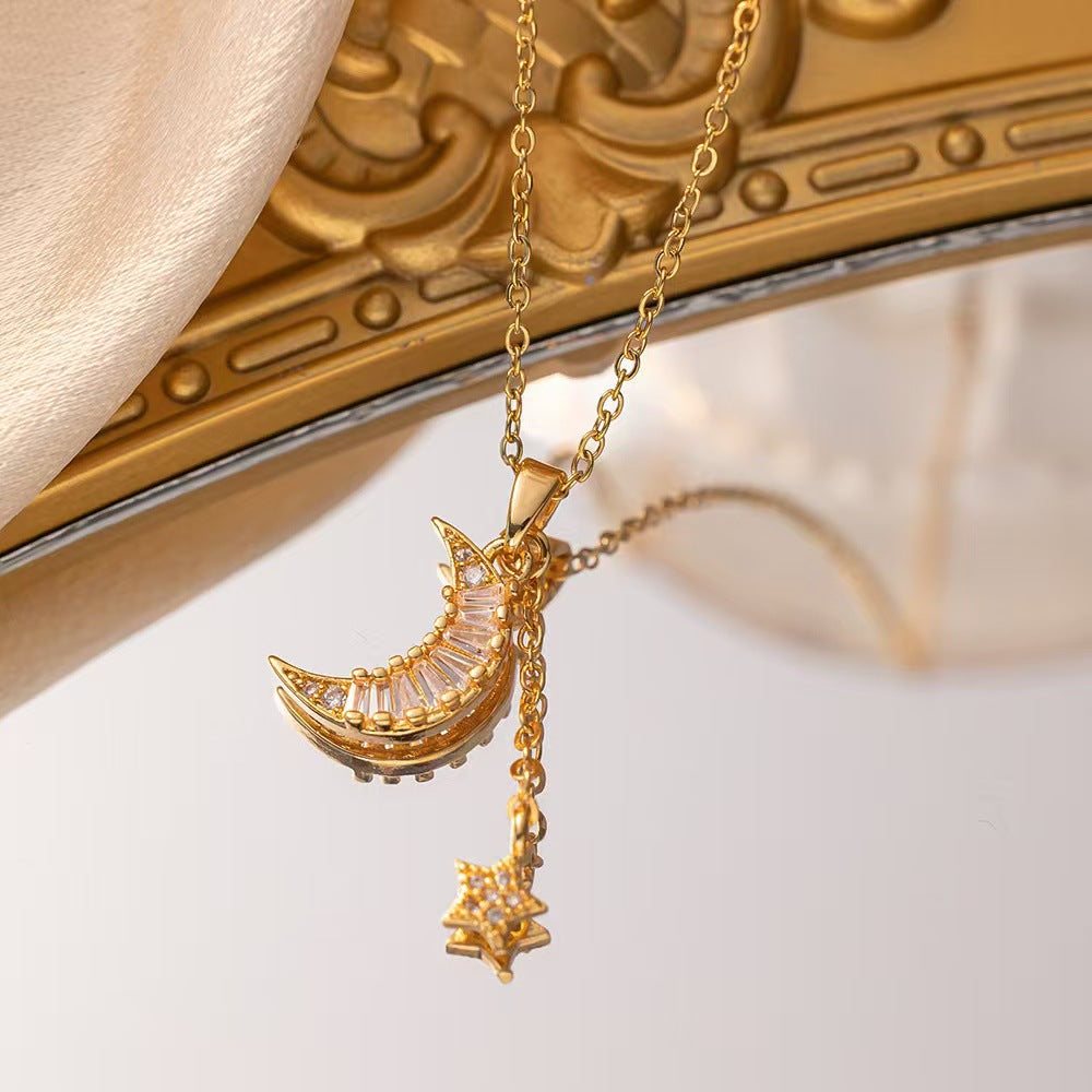 Moonlight Star Necklace – A Symbol of Lunar Magic and Celestial Guidance