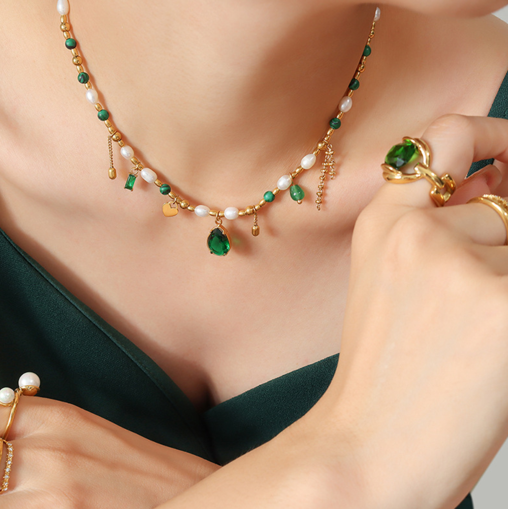 Emerald Thread of Resolve Necklace
